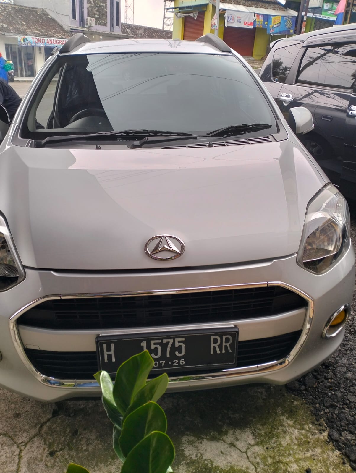 2016 Daihatsu Ayla  Bekas 2016 Daihatsu Ayla  Bekas