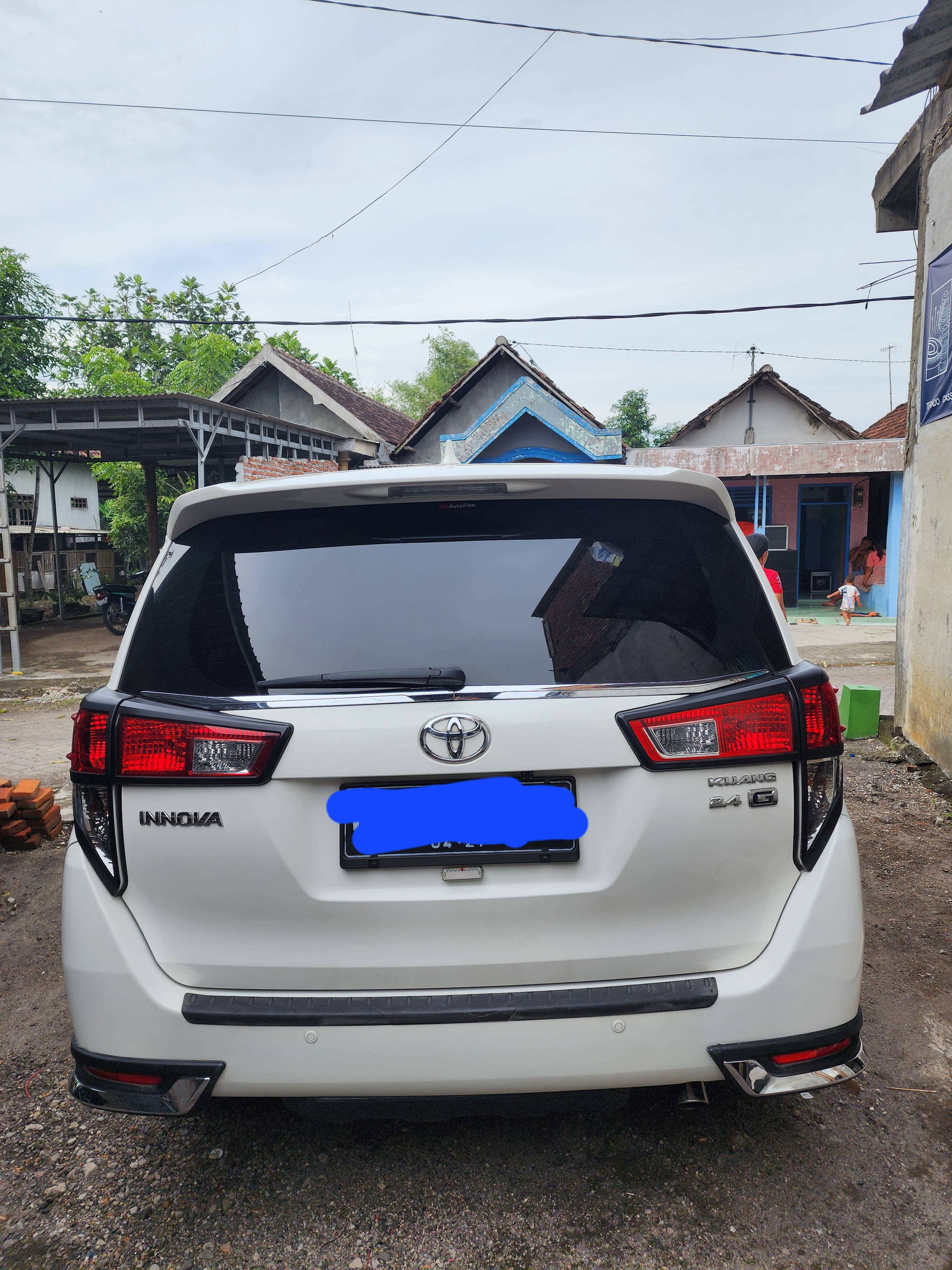 2017 Toyota Kijang Innova 2017 Toyota Kijang Innova