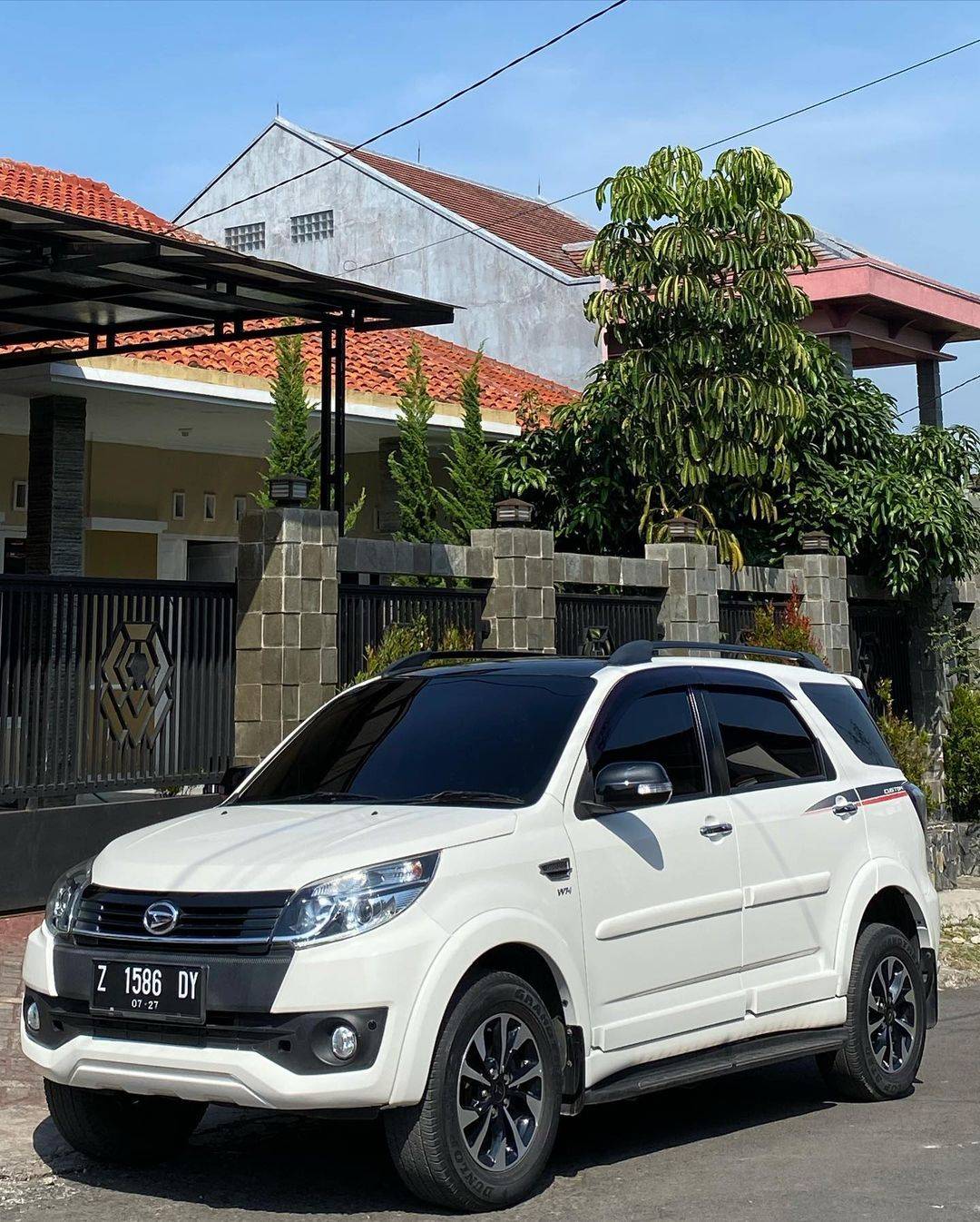 2017 Daihatsu Terios 2017 Daihatsu Terios