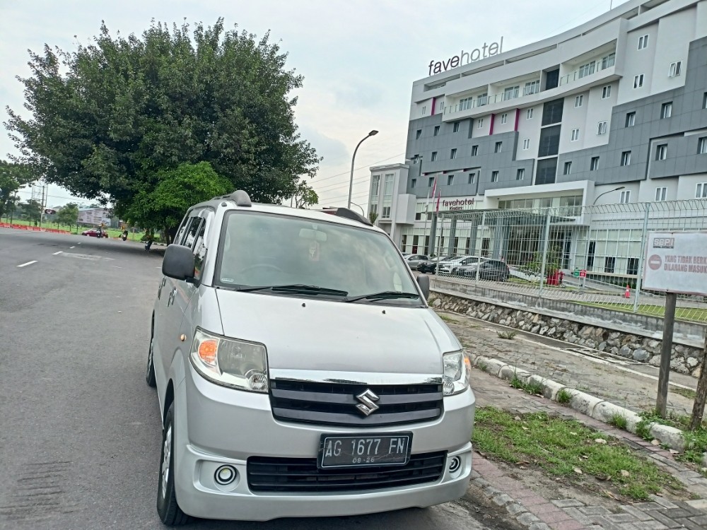 2010 Suzuki APV Arena