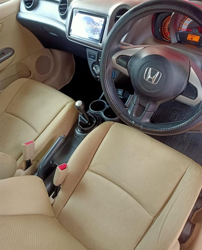 2014 Honda Brio  1.2 S MT 2014 Honda Brio  1.2 S MT