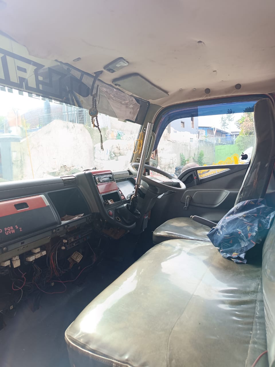 2010 Mitsubishi Colt L300 2010 Mitsubishi Colt L300