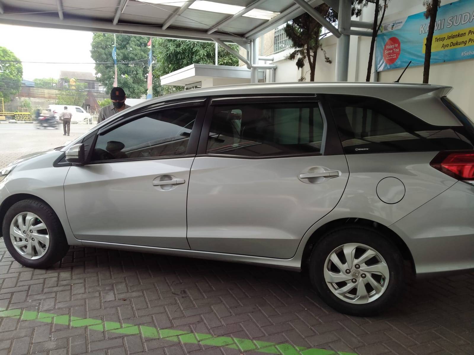 2017 Honda Mobilio E 1.5L AT 2017 Honda Mobilio E 1.5L AT