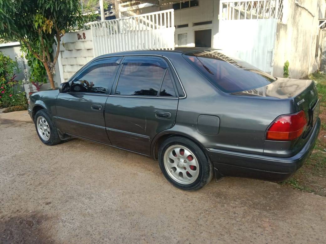 2000 Toyota Corolla 2000 Toyota Corolla