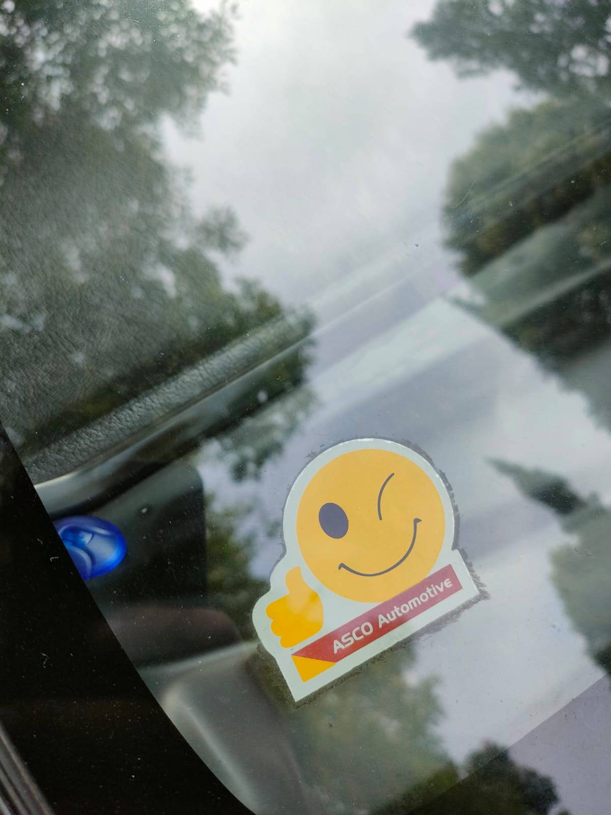 2012 Isuzu Panther 2012 Isuzu Panther