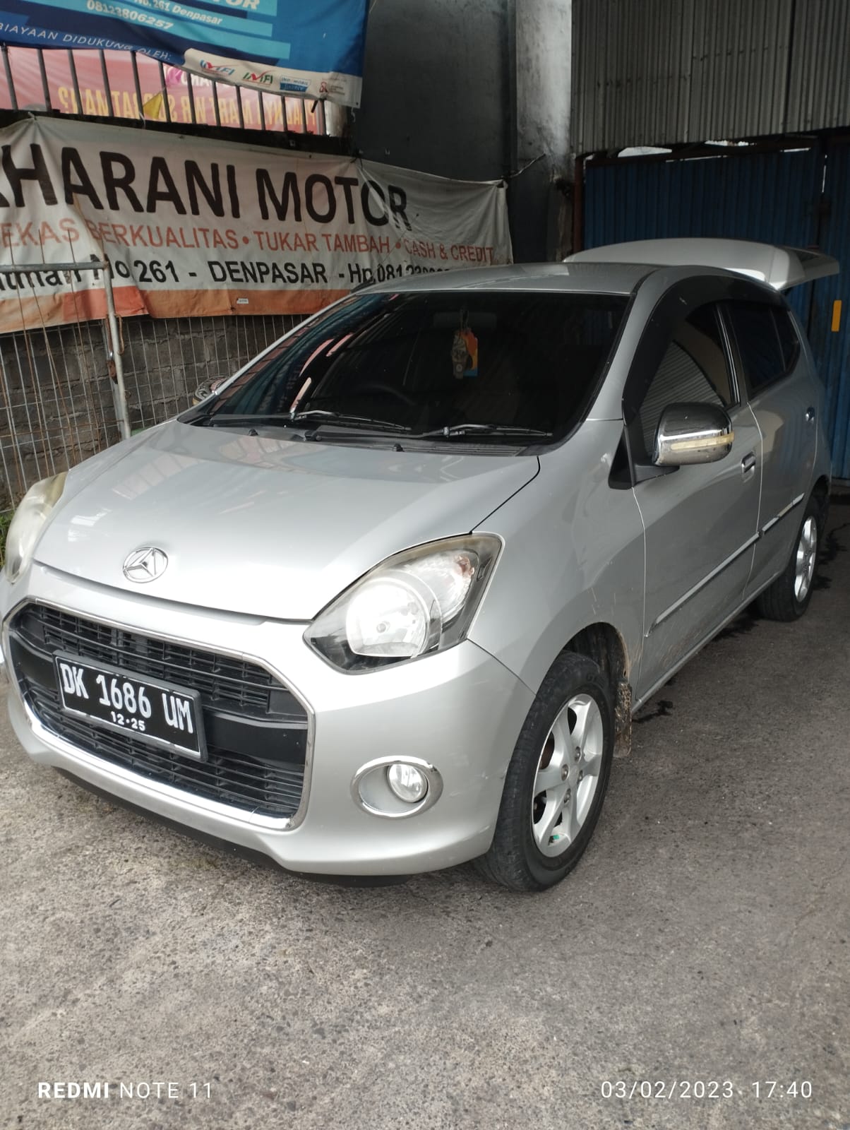 2015 Daihatsu Ayla  1.0 X MT 2015 Daihatsu Ayla  1.0 X MT