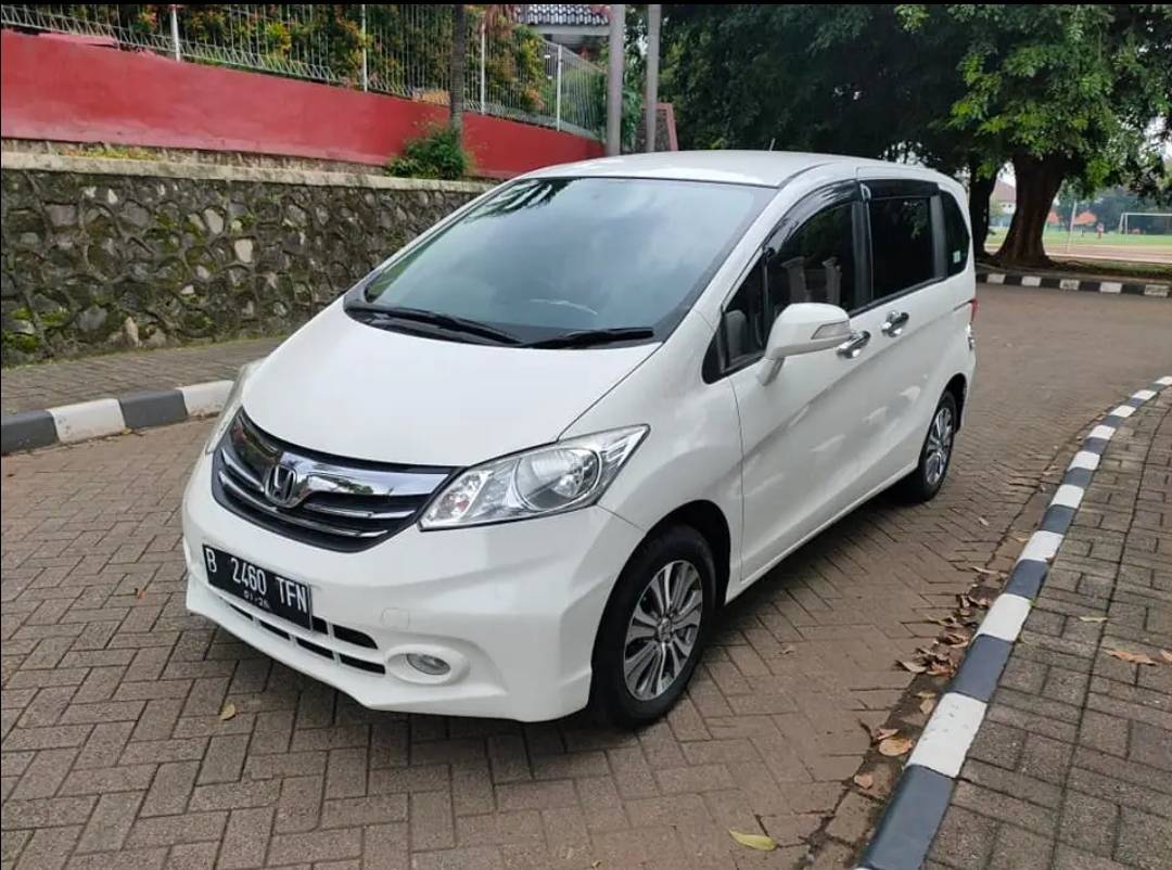 2013 Honda Freed 2013 Honda Freed