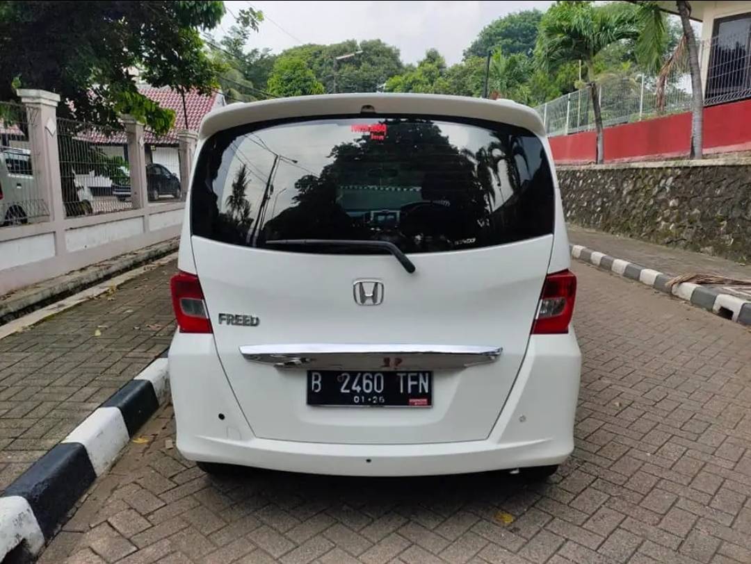 2013 Honda Freed 2013 Honda Freed