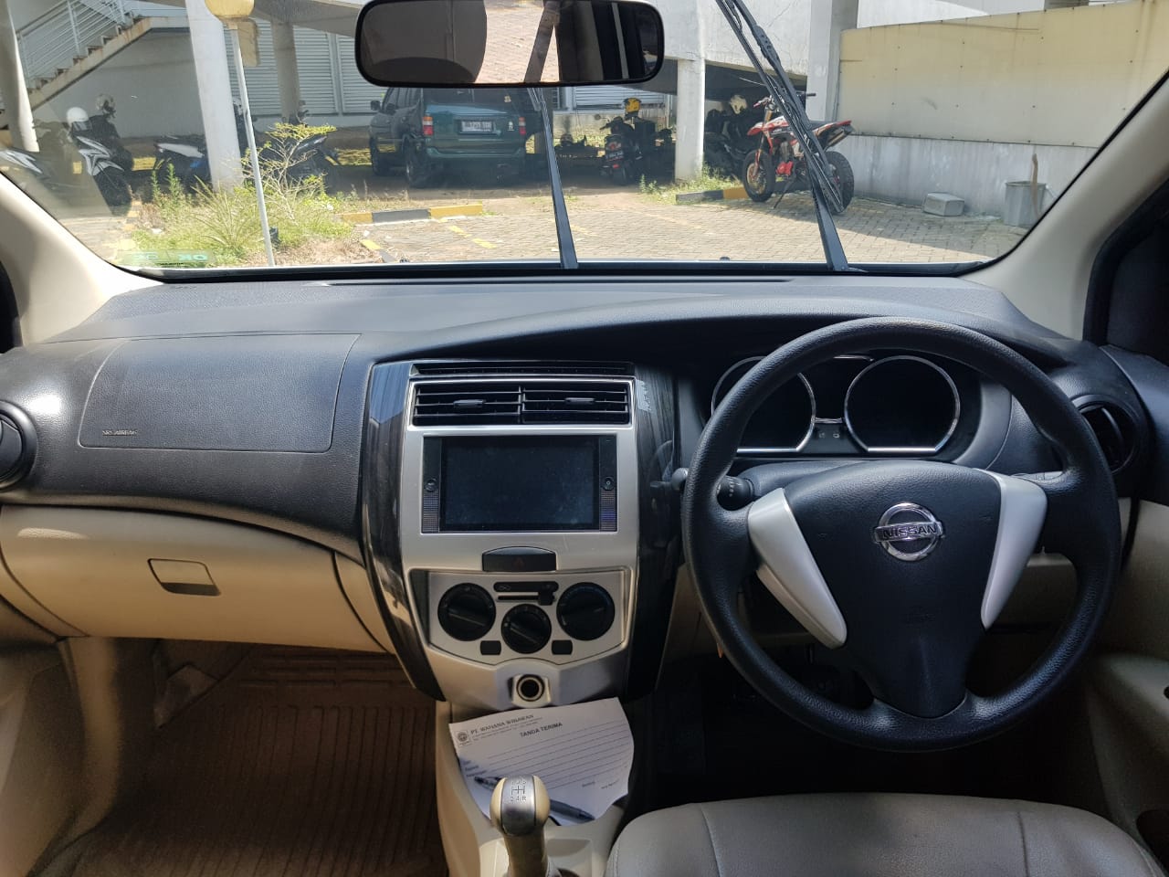 2017 Nissan Grand Livina 2017 Nissan Grand Livina