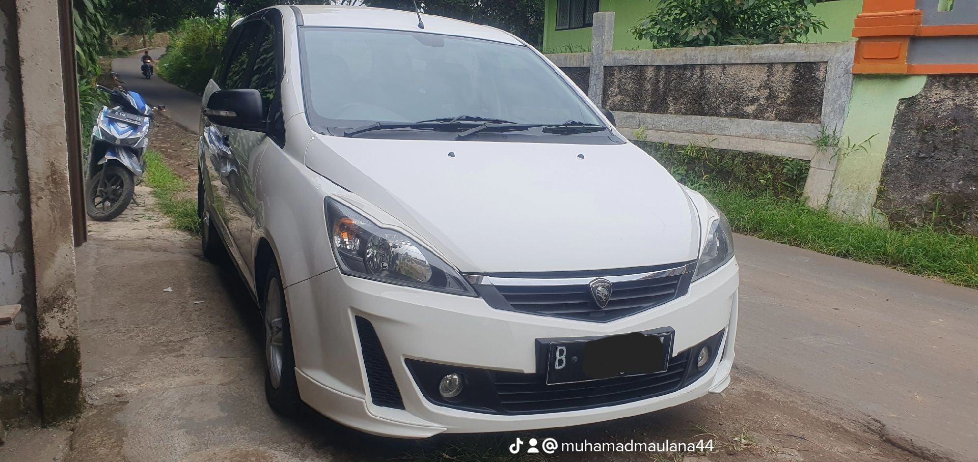 2014 Proton Exora Star FLX 2014 Proton Exora Star FLX
