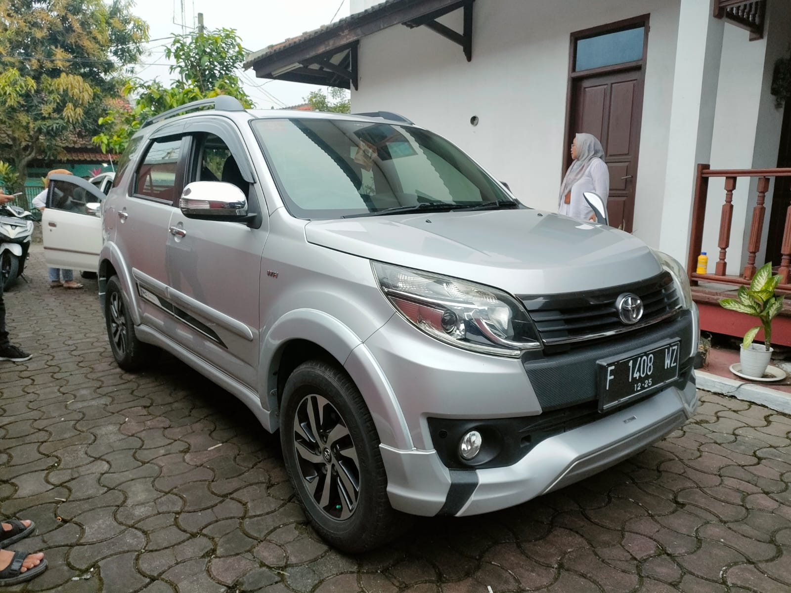 2015 Toyota Rush  S  MT 2015 Toyota Rush  S  MT