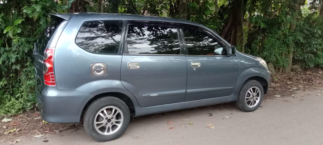 2011 Daihatsu Xenia 2011 Daihatsu Xenia