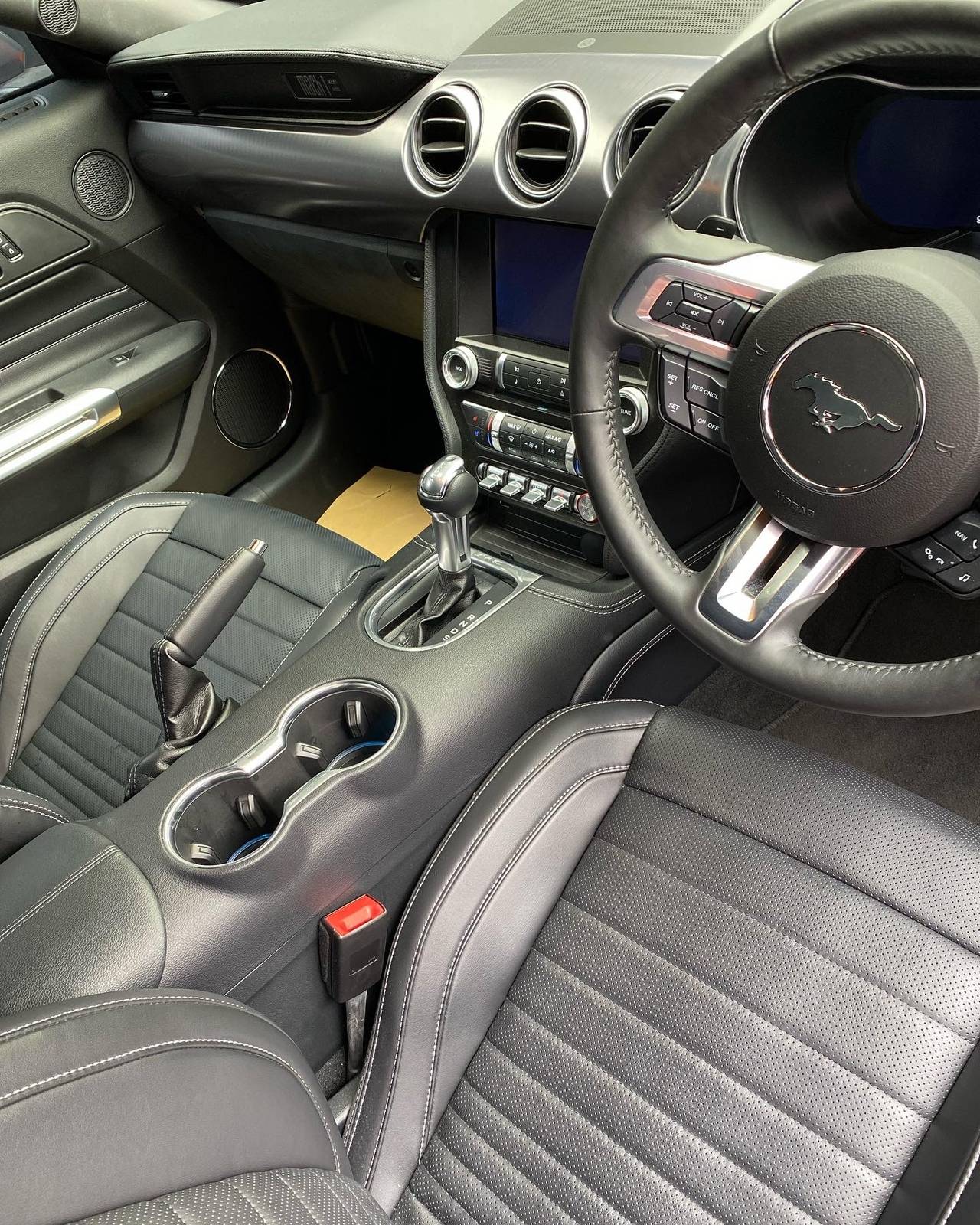 2021 Ford Mustang 2021 Ford Mustang