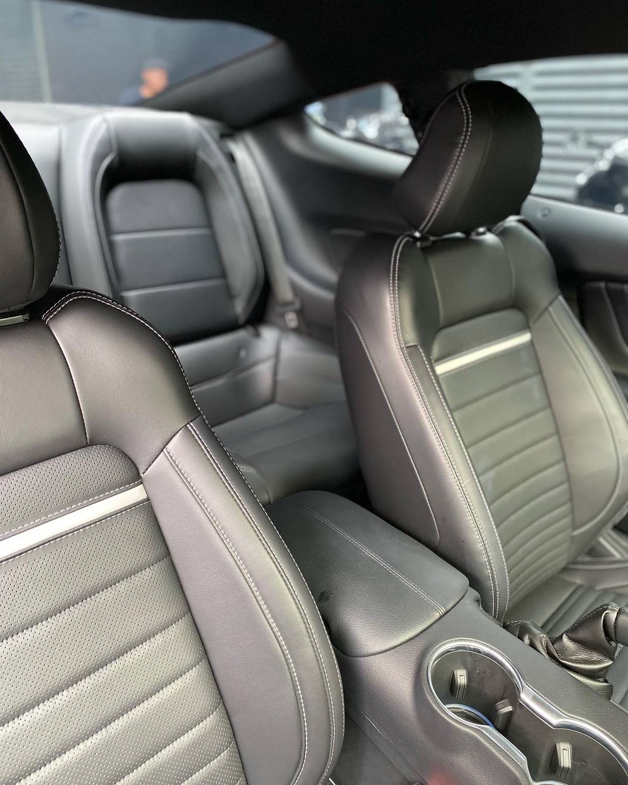 2021 Ford Mustang 2021 Ford Mustang