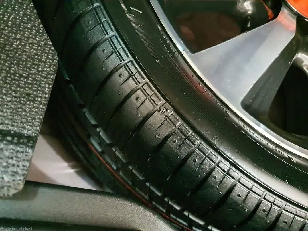 2018 Toyota Yaris 2018 Toyota Yaris