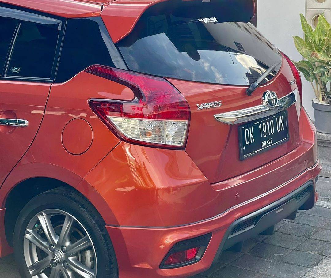 2016 Toyota Yaris 2016 Toyota Yaris