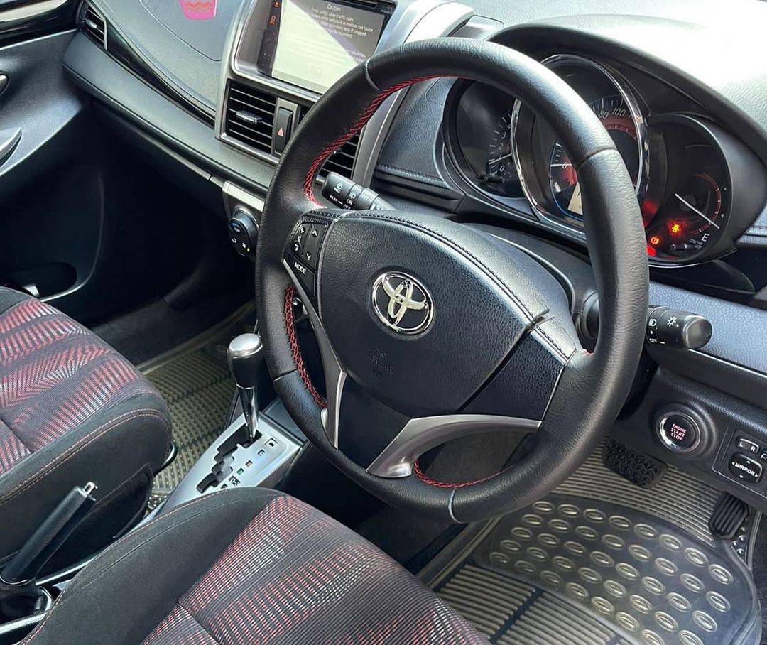 2016 Toyota Yaris 2016 Toyota Yaris