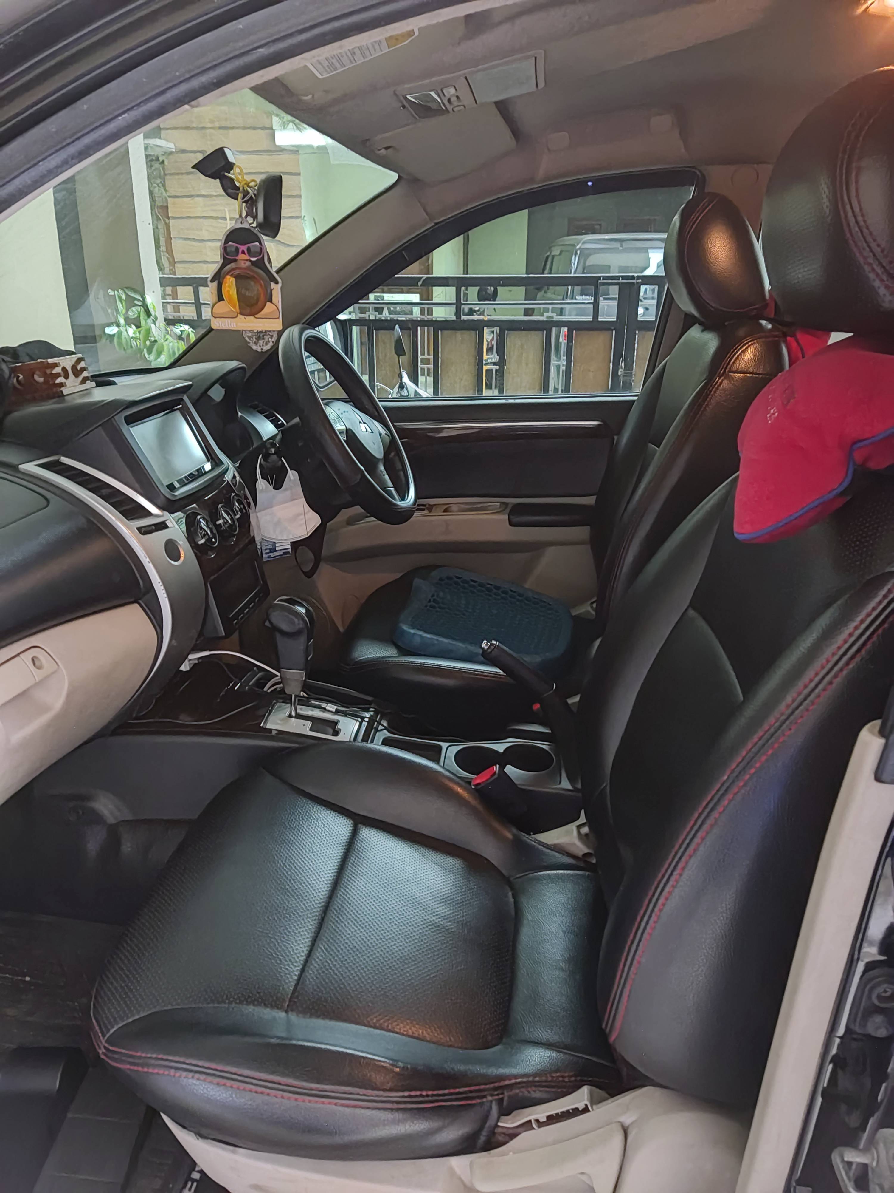 2011 Mitsubishi Pajero Sport 2011 Mitsubishi Pajero Sport