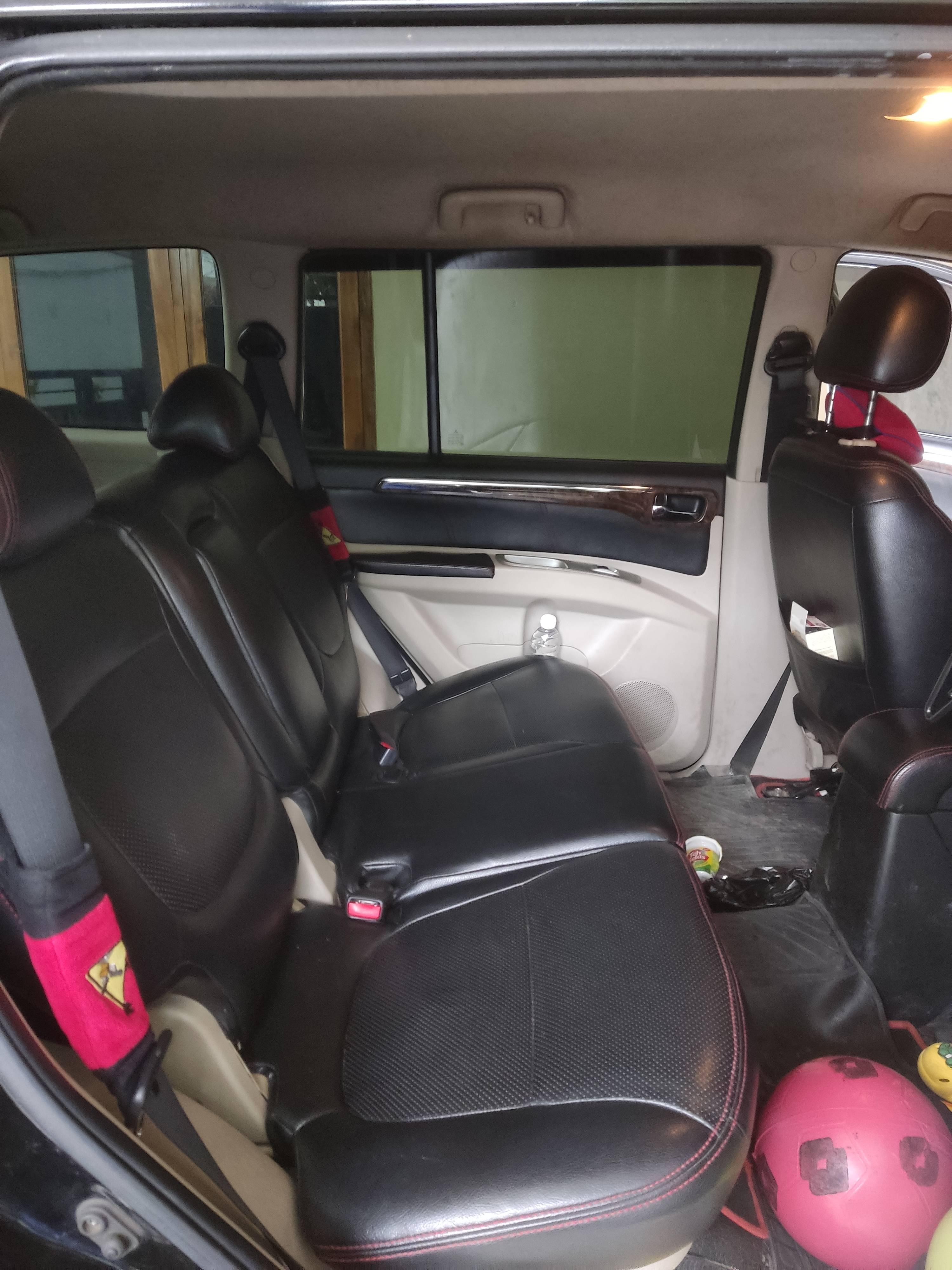 2011 Mitsubishi Pajero Sport 2011 Mitsubishi Pajero Sport