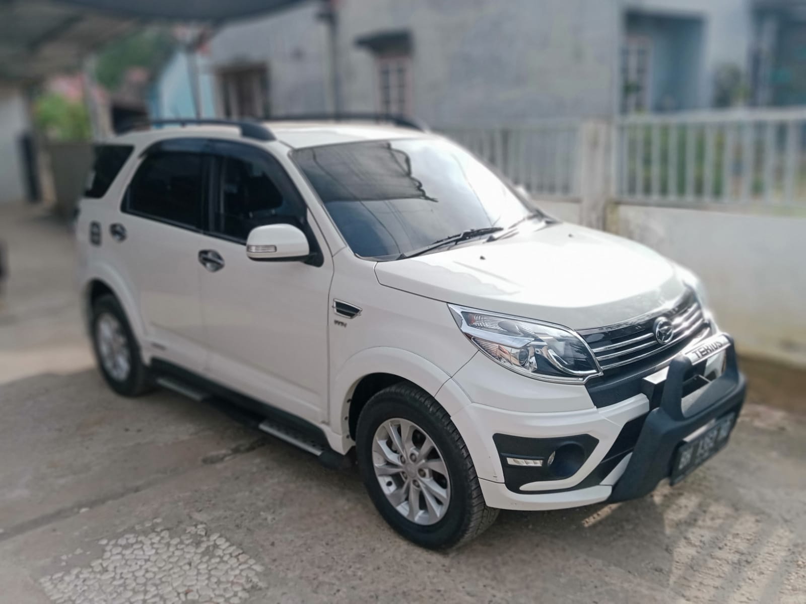 Used 2015 Daihatsu Terios R M/T R M/T for sale