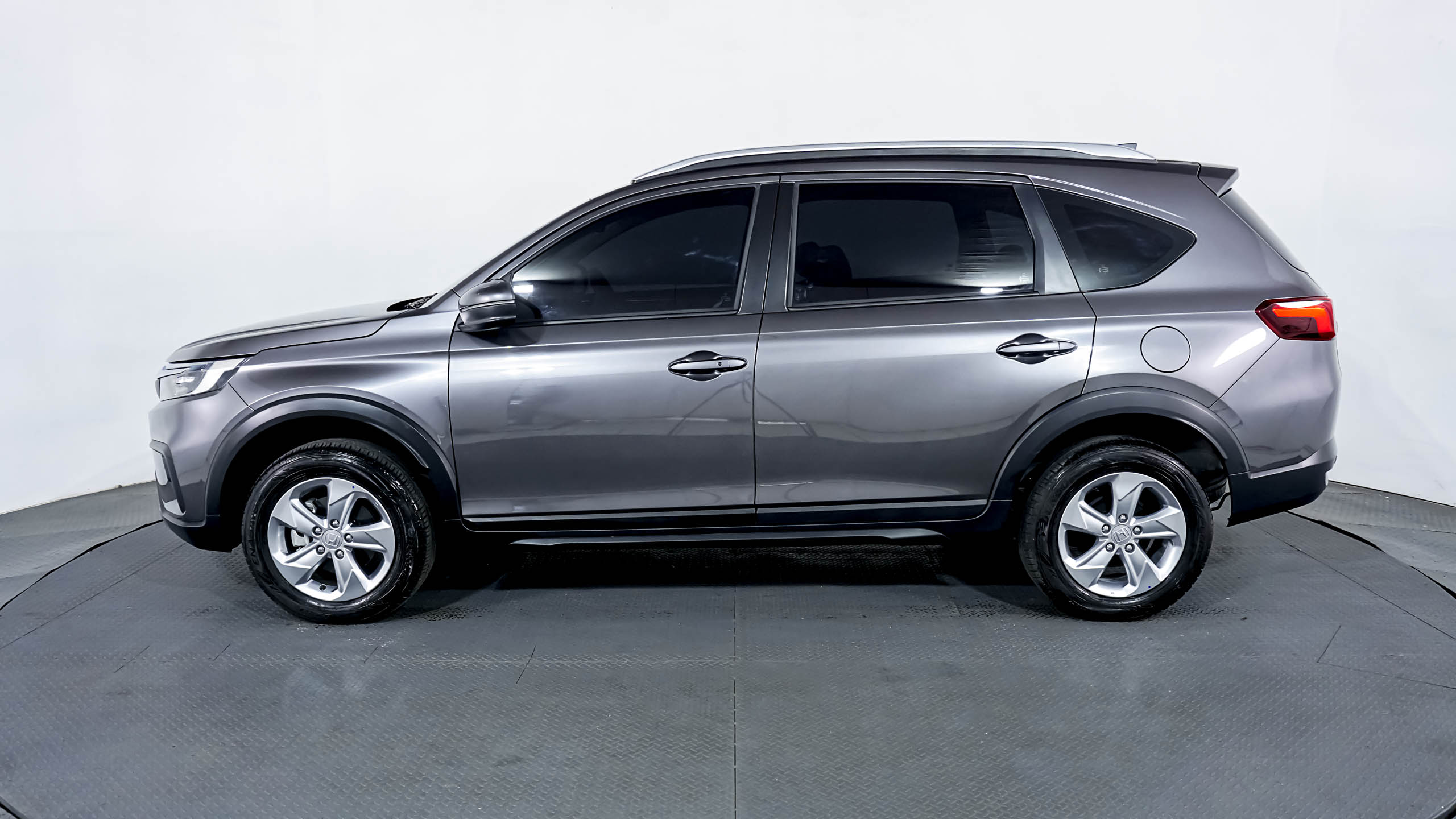 Old 2022 Honda BRV E CVT E CVT