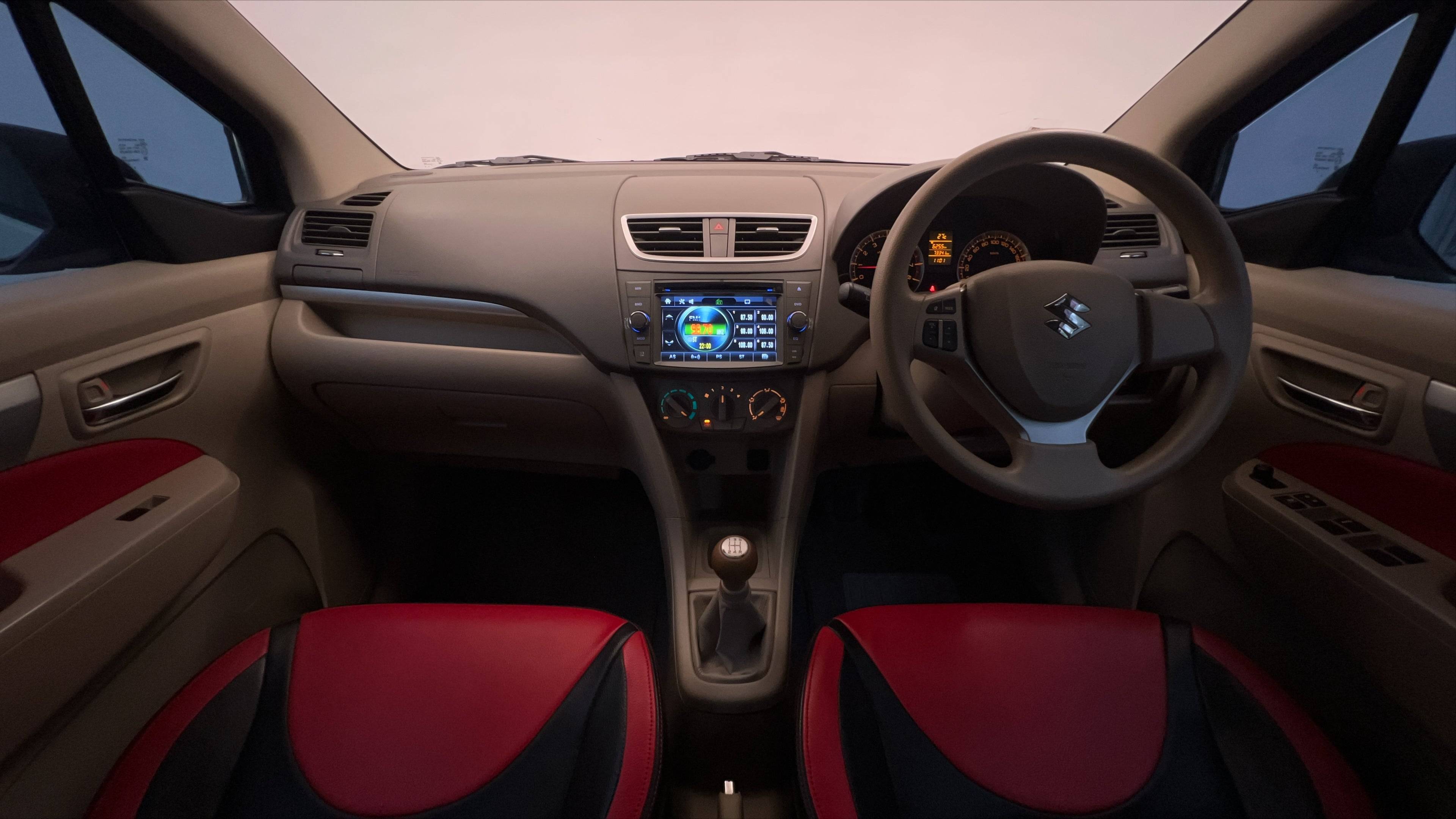 Dijual 2014 Suzuki Ertiga  GX MT GX MT Bekas