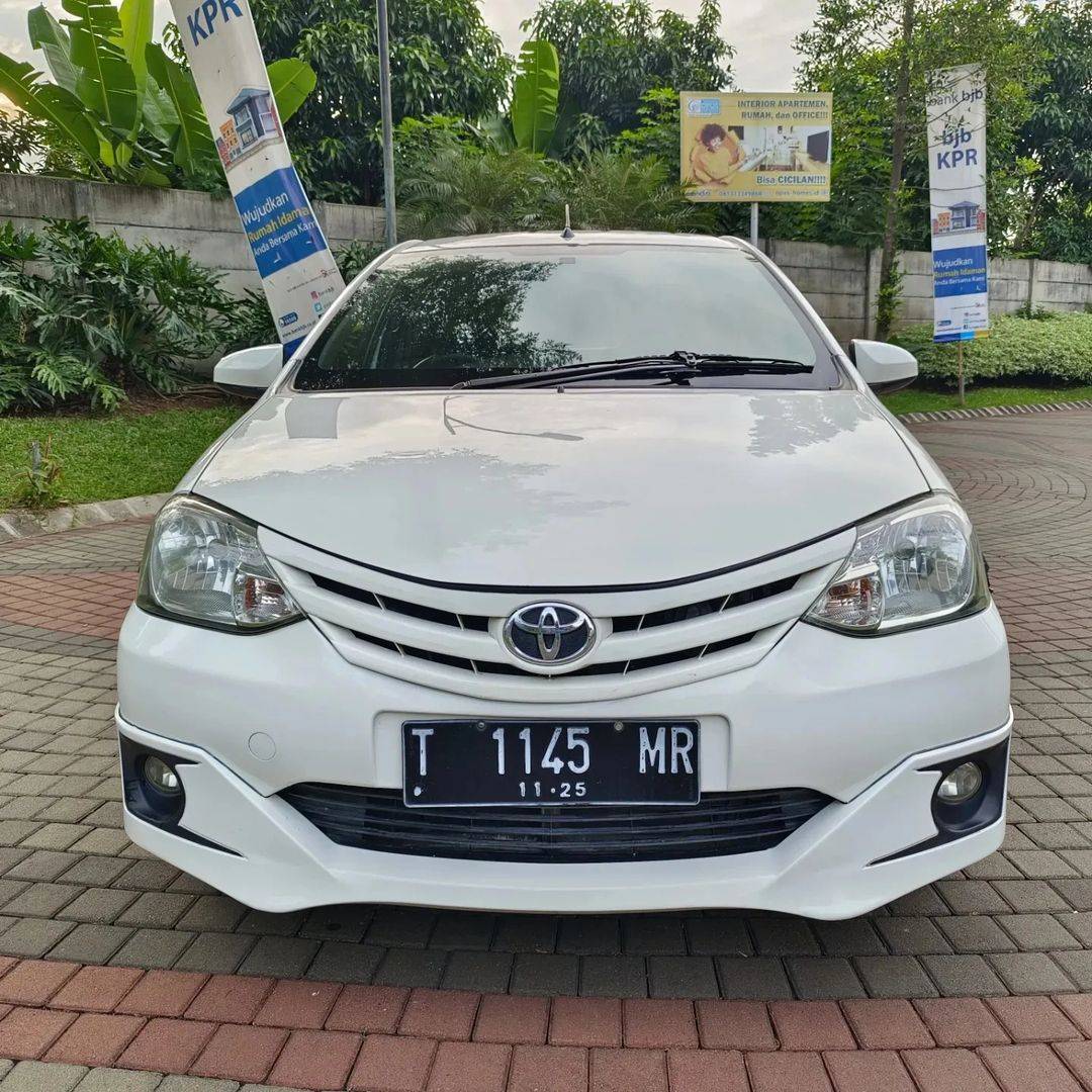 2015 Toyota Etios Valco 2015 Toyota Etios Valco