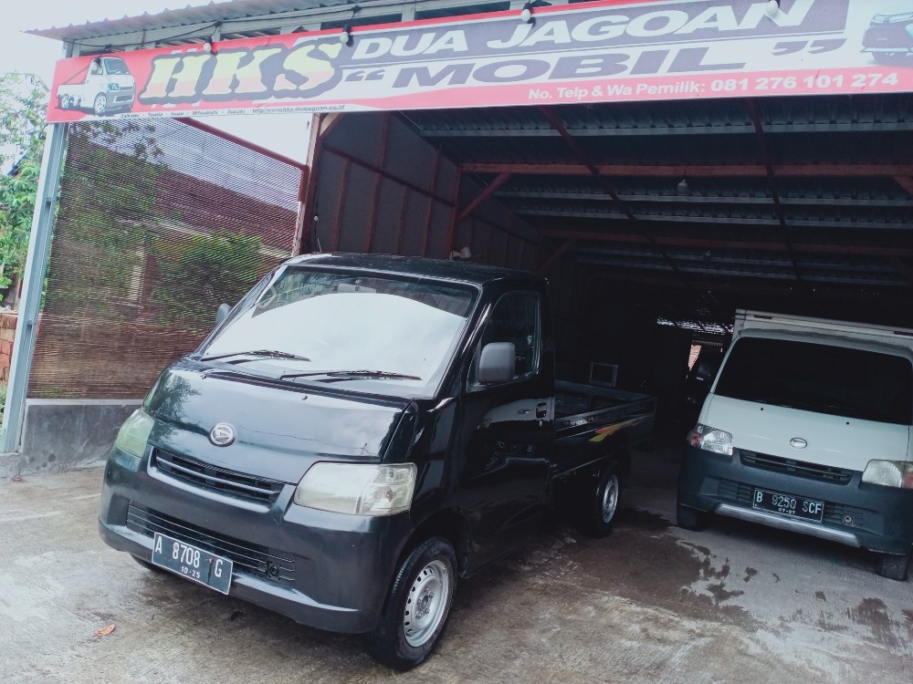 2010 Daihatsu Grand Max