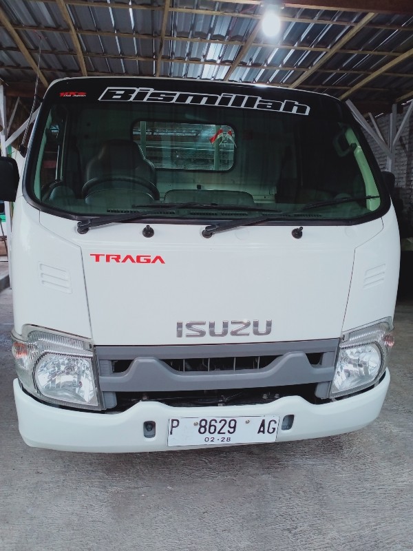 2020 Isuzu Traga
