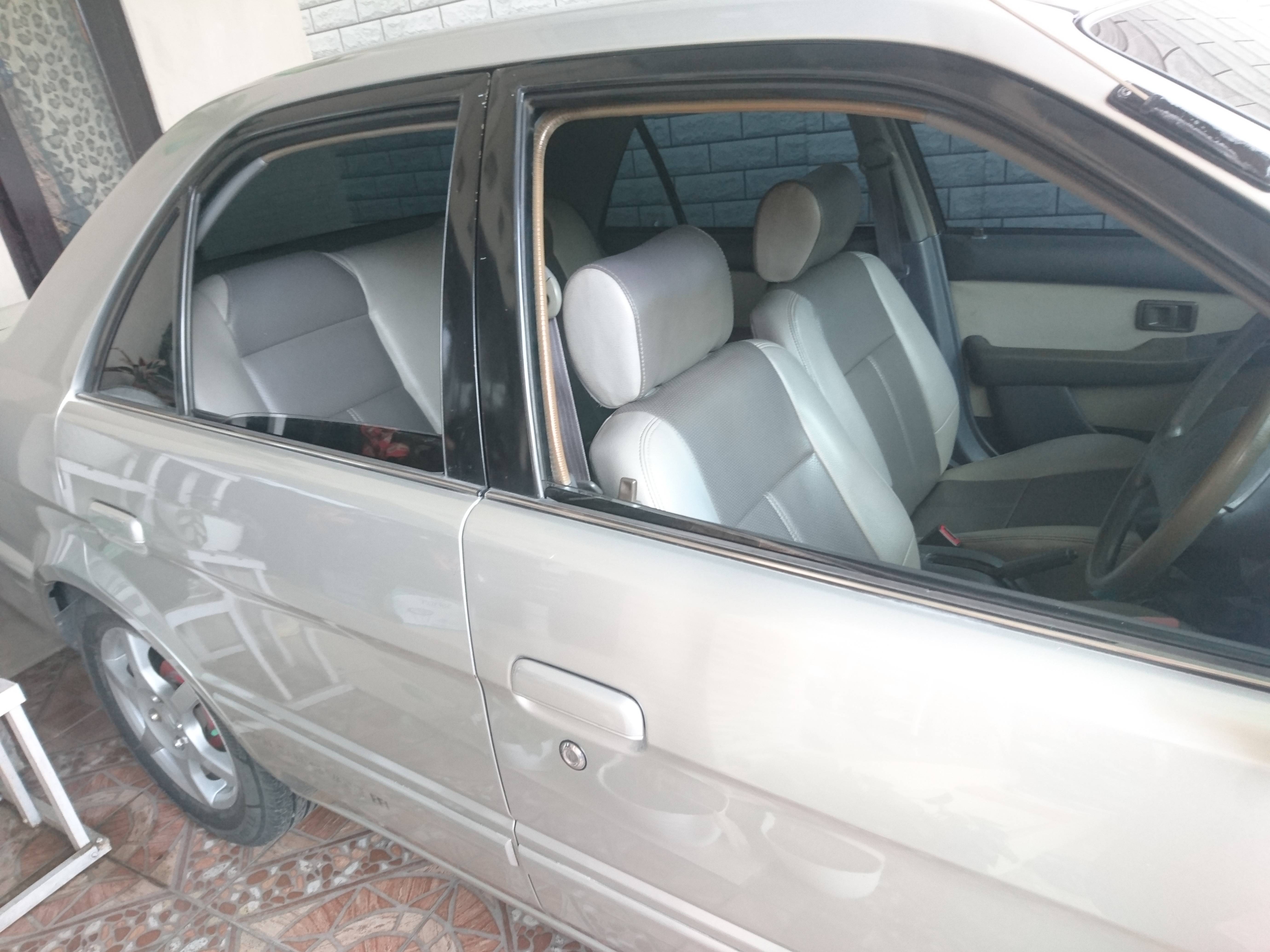 2000 Toyota Soluna 2000 Toyota Soluna