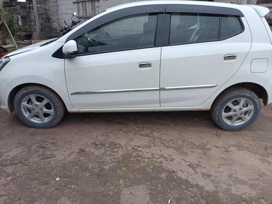 2015 Daihatsu Ayla 2015 Daihatsu Ayla