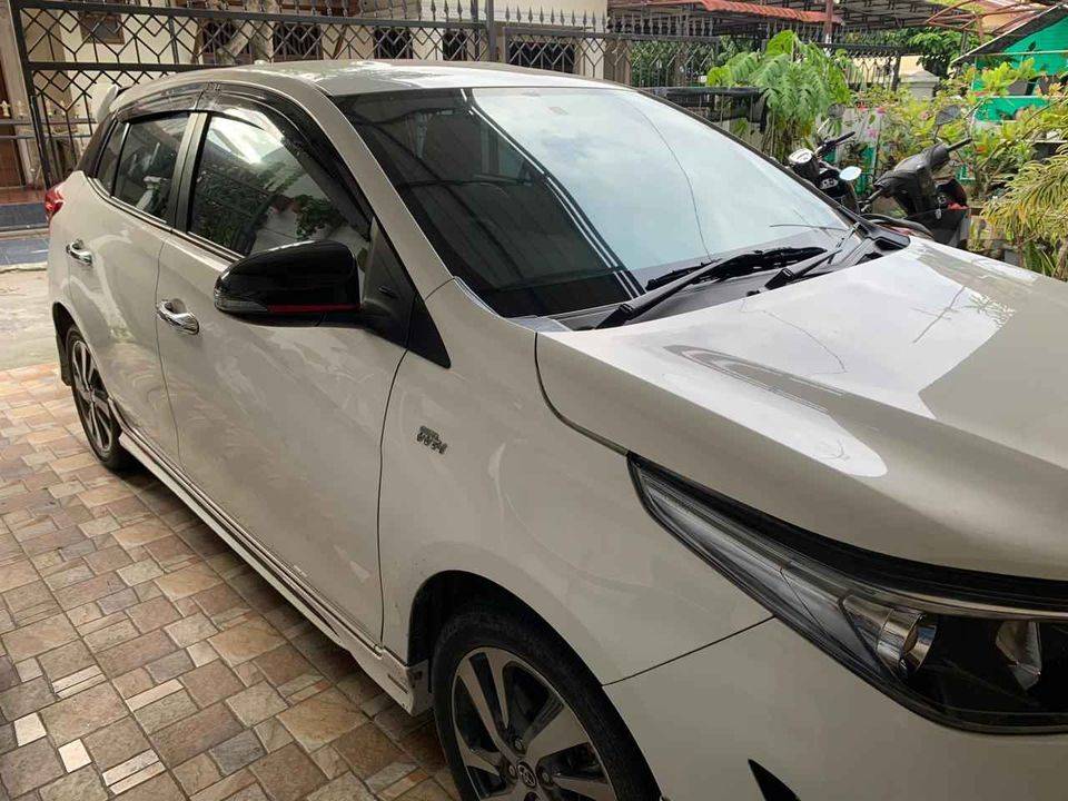 2017 Toyota Yaris 2017 Toyota Yaris