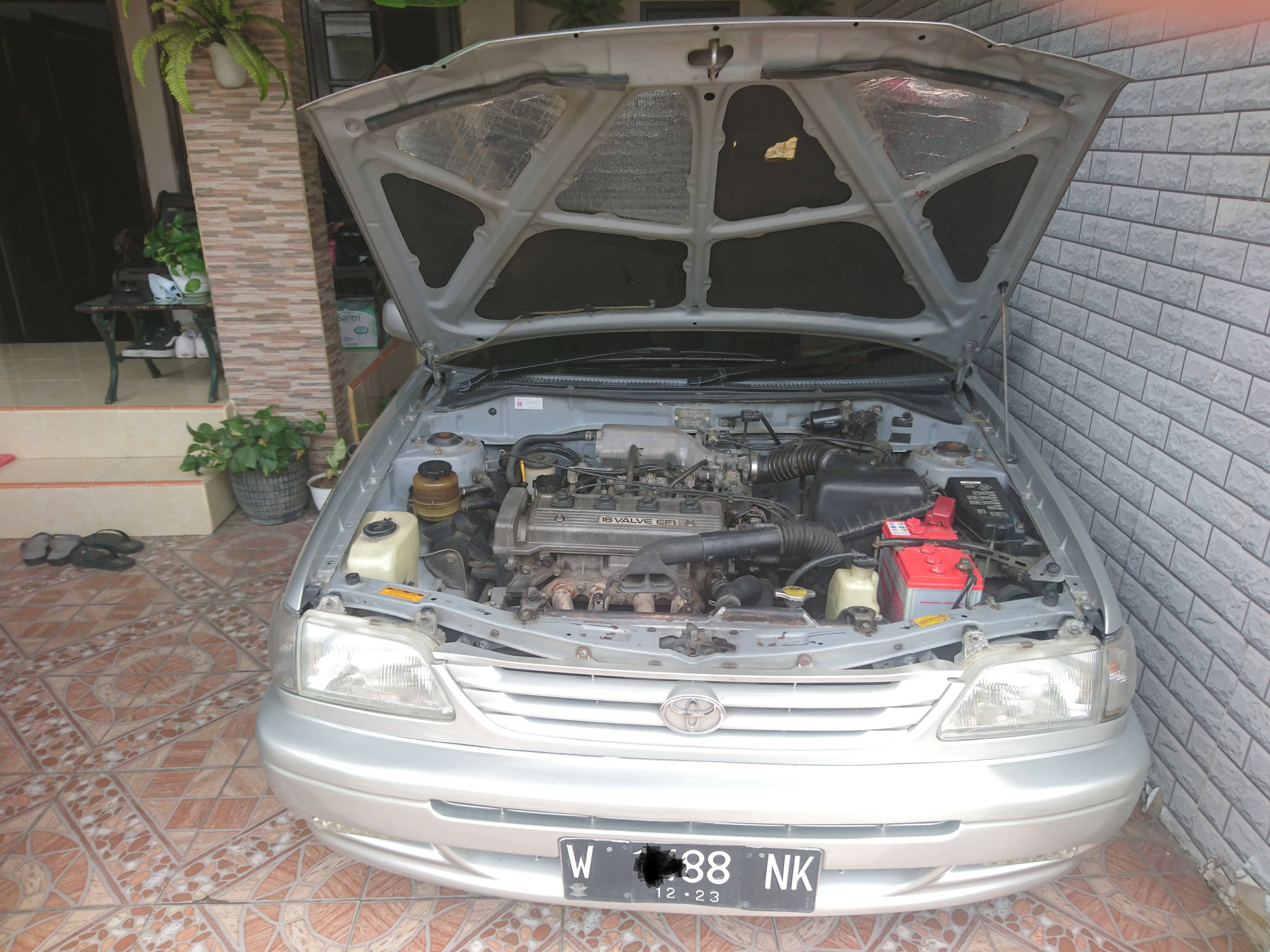 2000 Toyota Soluna 2000 Toyota Soluna