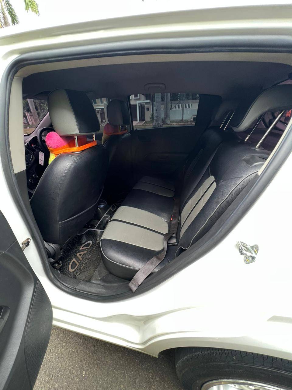 2012 Chevrolet Aveo 2012 Chevrolet Aveo