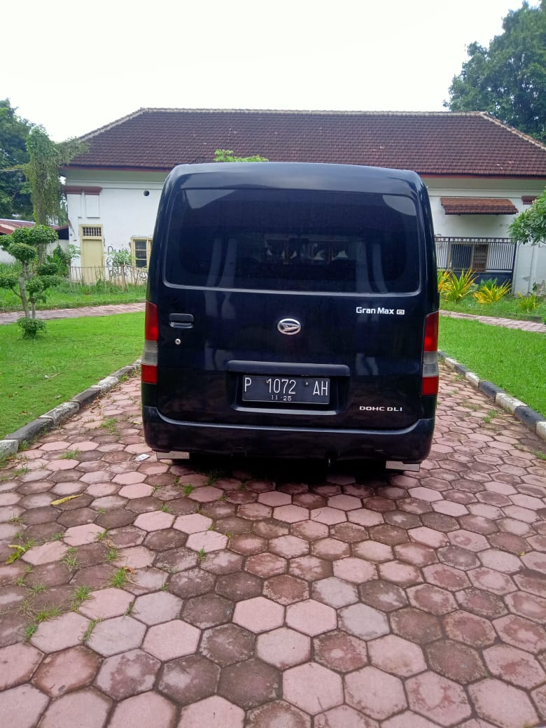 2010 Daihatsu Gran Max MB Minibus 1.3L D Mini Bus MT 2010 Daihatsu Gran Max MB Minibus 1.3L D Mini Bus MT