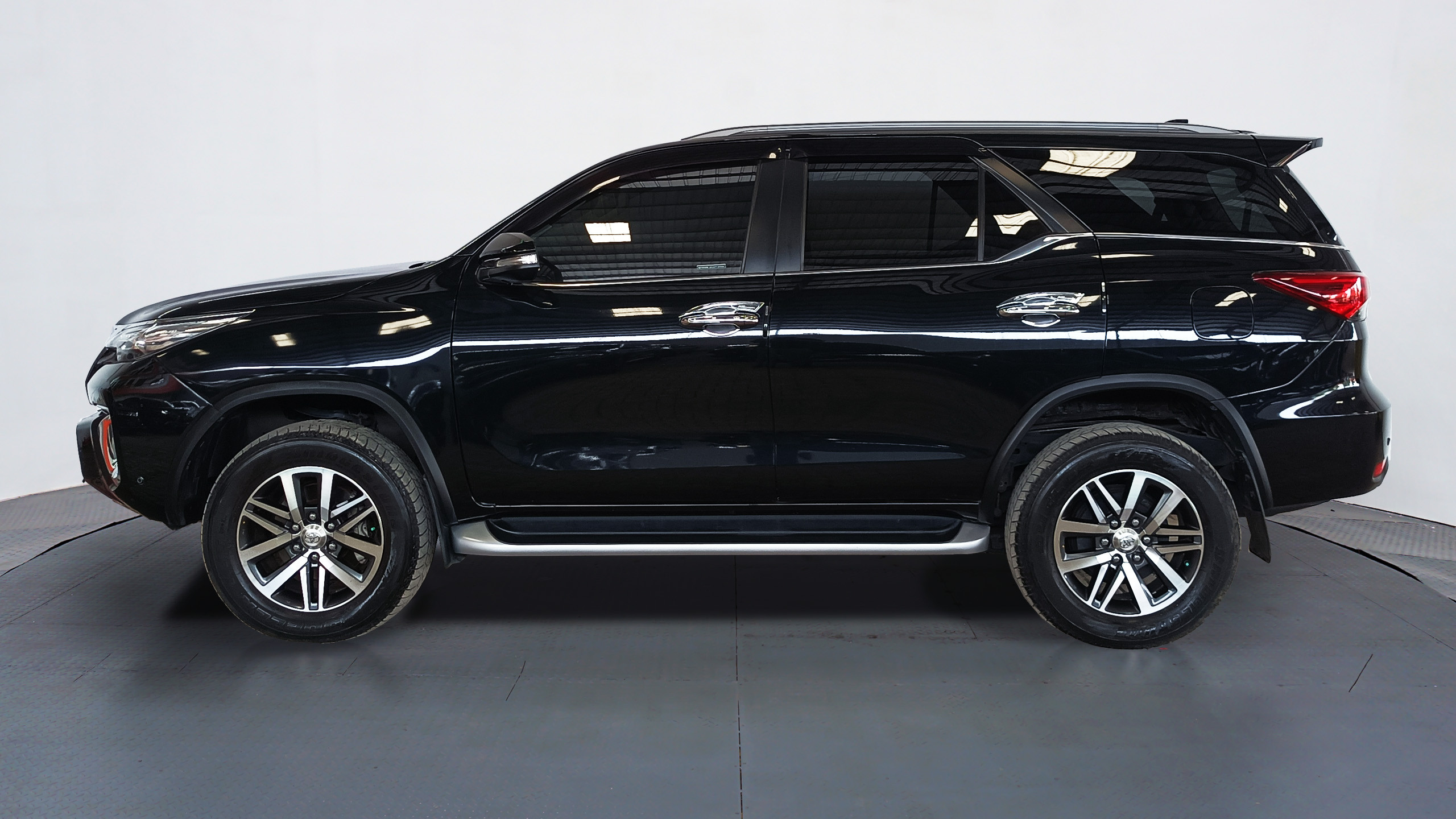 2017 Toyota Fortuner 2017 Toyota Fortuner