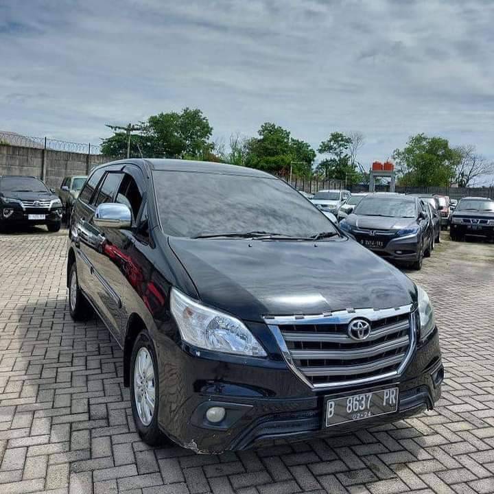 2013 Toyota Kijang Innova 2013 Toyota Kijang Innova