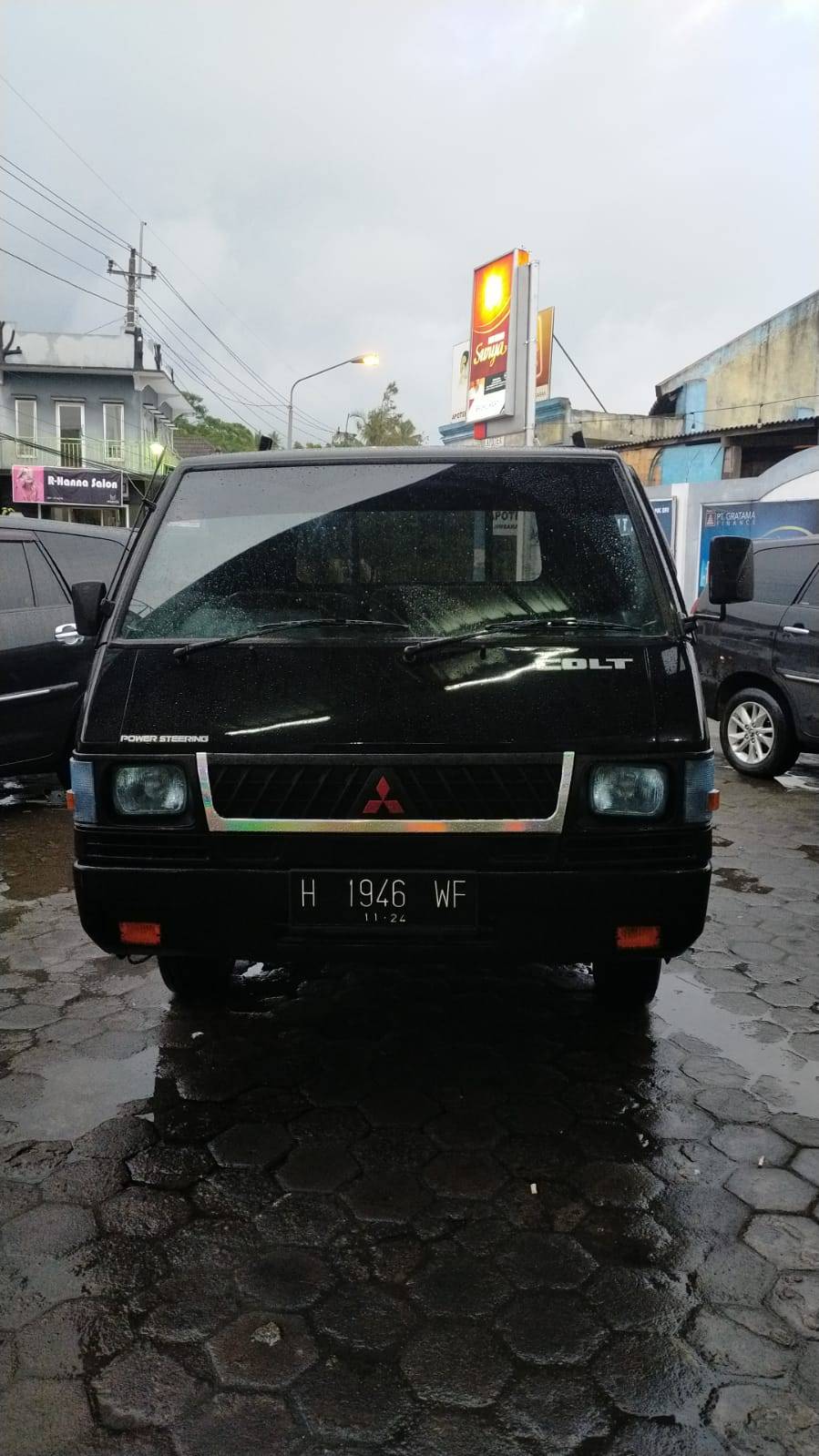 Used 2014 Mitsubishi L300 Pickup Standard Pickup Standard