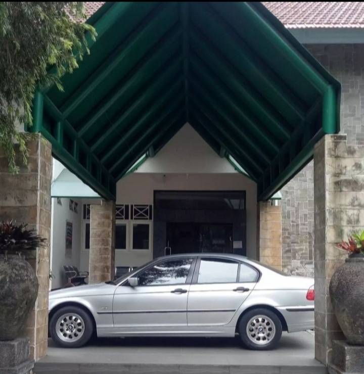 2001 BMW 3 Series Sedan 2001 BMW 3 Series Sedan