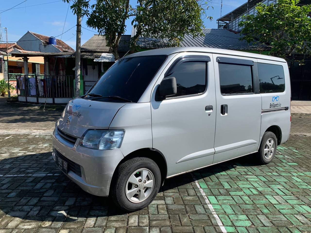 Second Hand 2011 Daihatsu Gran Max MB Second Hand 2011 Daihatsu Gran Max MB