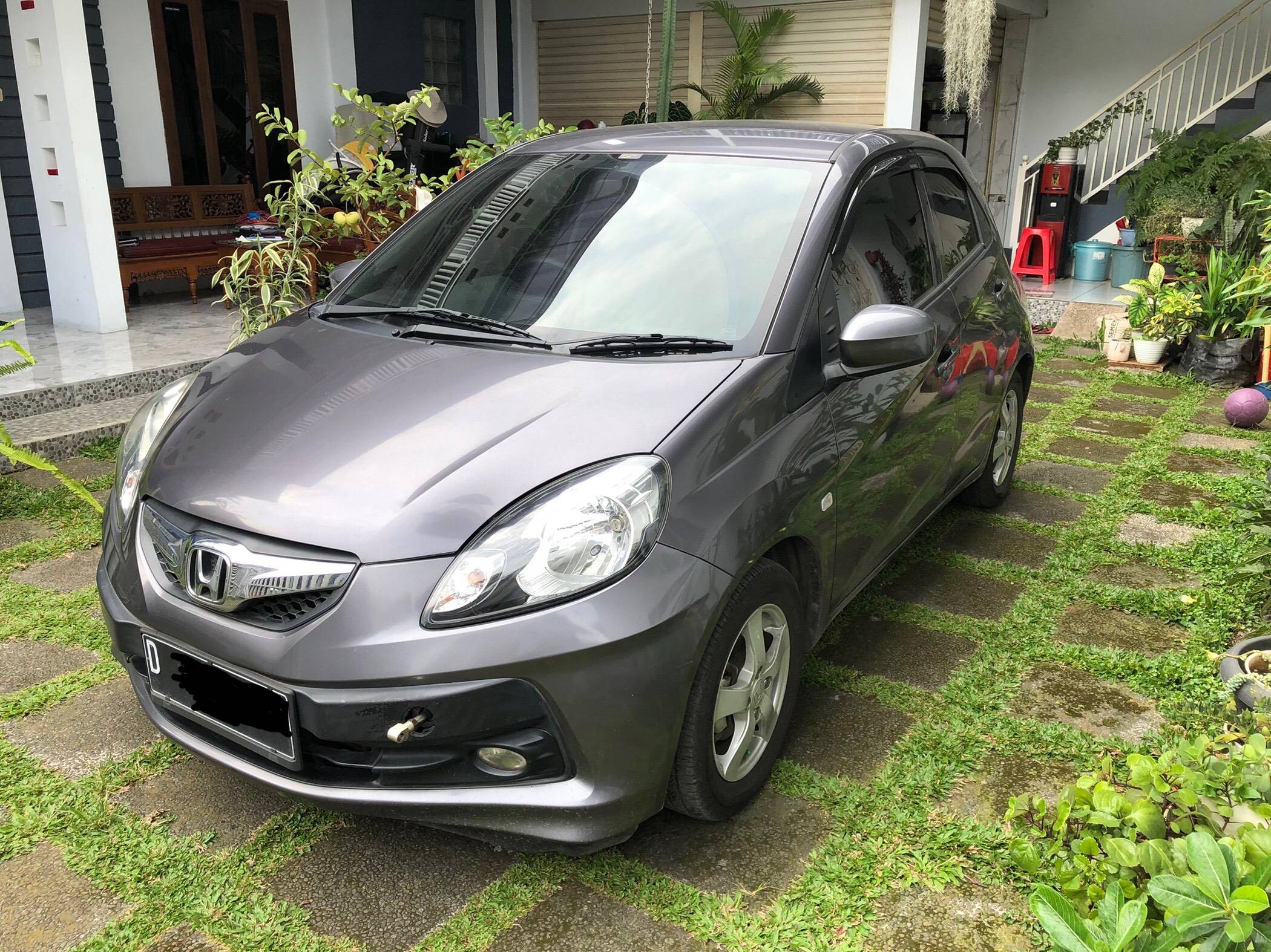 Beli mobil bekas