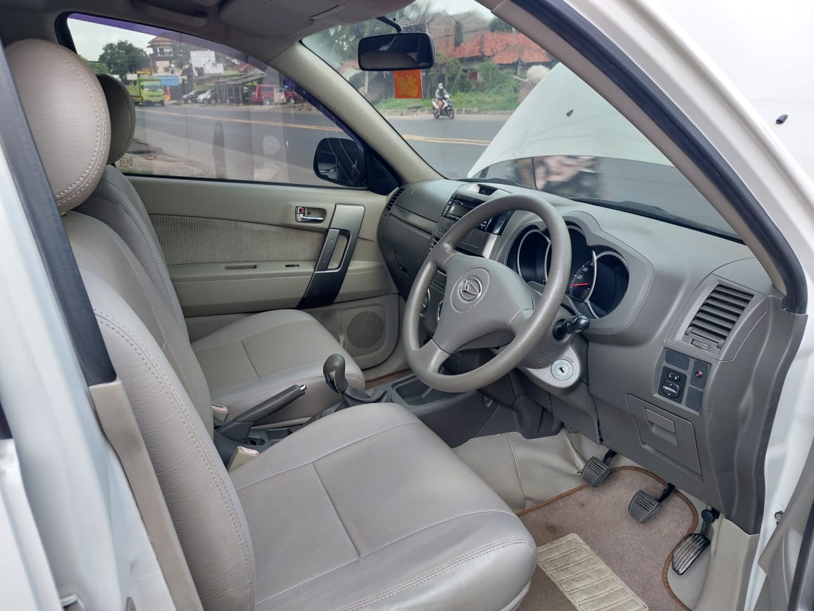 2013 Daihatsu Terios  TX MT 2013 Daihatsu Terios  TX MT