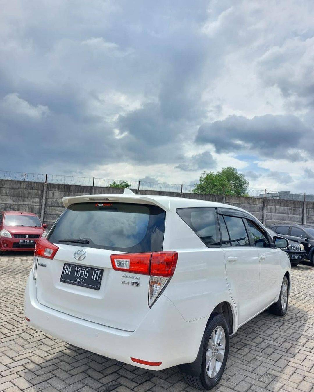 2017 Toyota Kijang Innova 2017 Toyota Kijang Innova