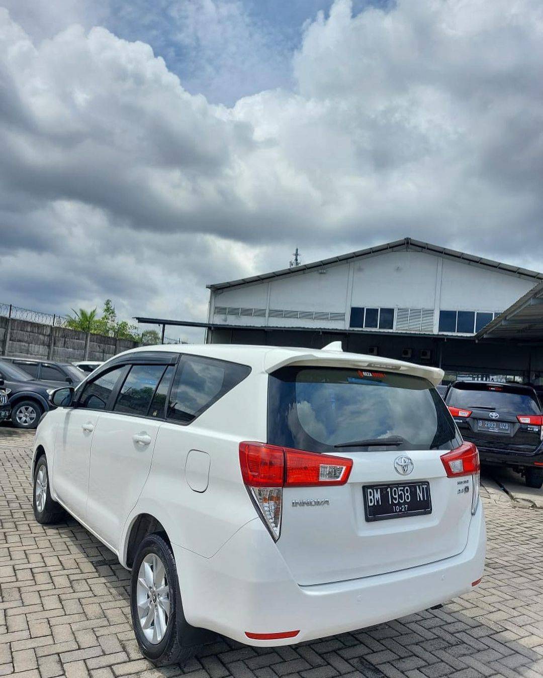 2017 Toyota Kijang Innova 2017 Toyota Kijang Innova