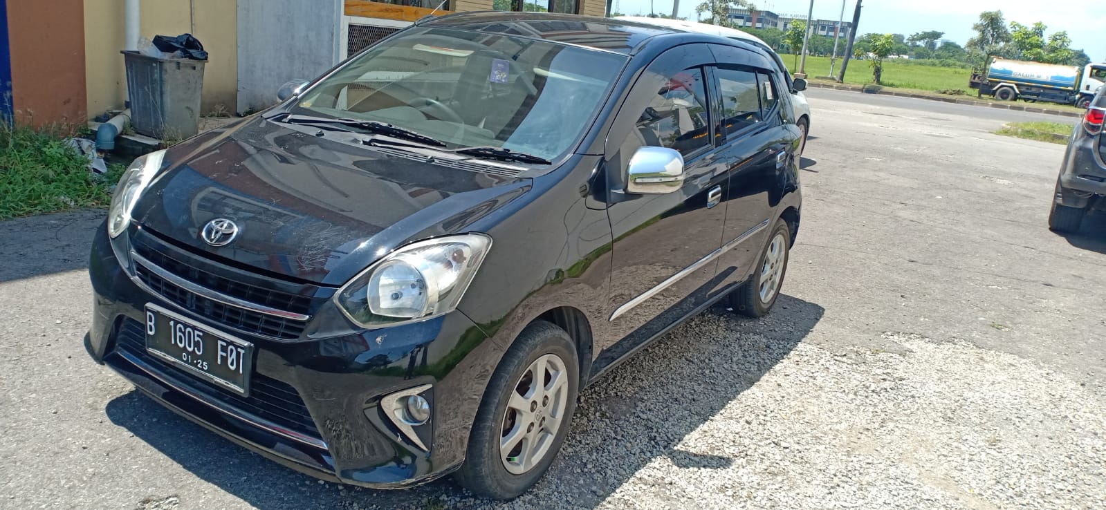 2014 Toyota Agya  1.0 G MT 2014 Toyota Agya  1.0 G MT