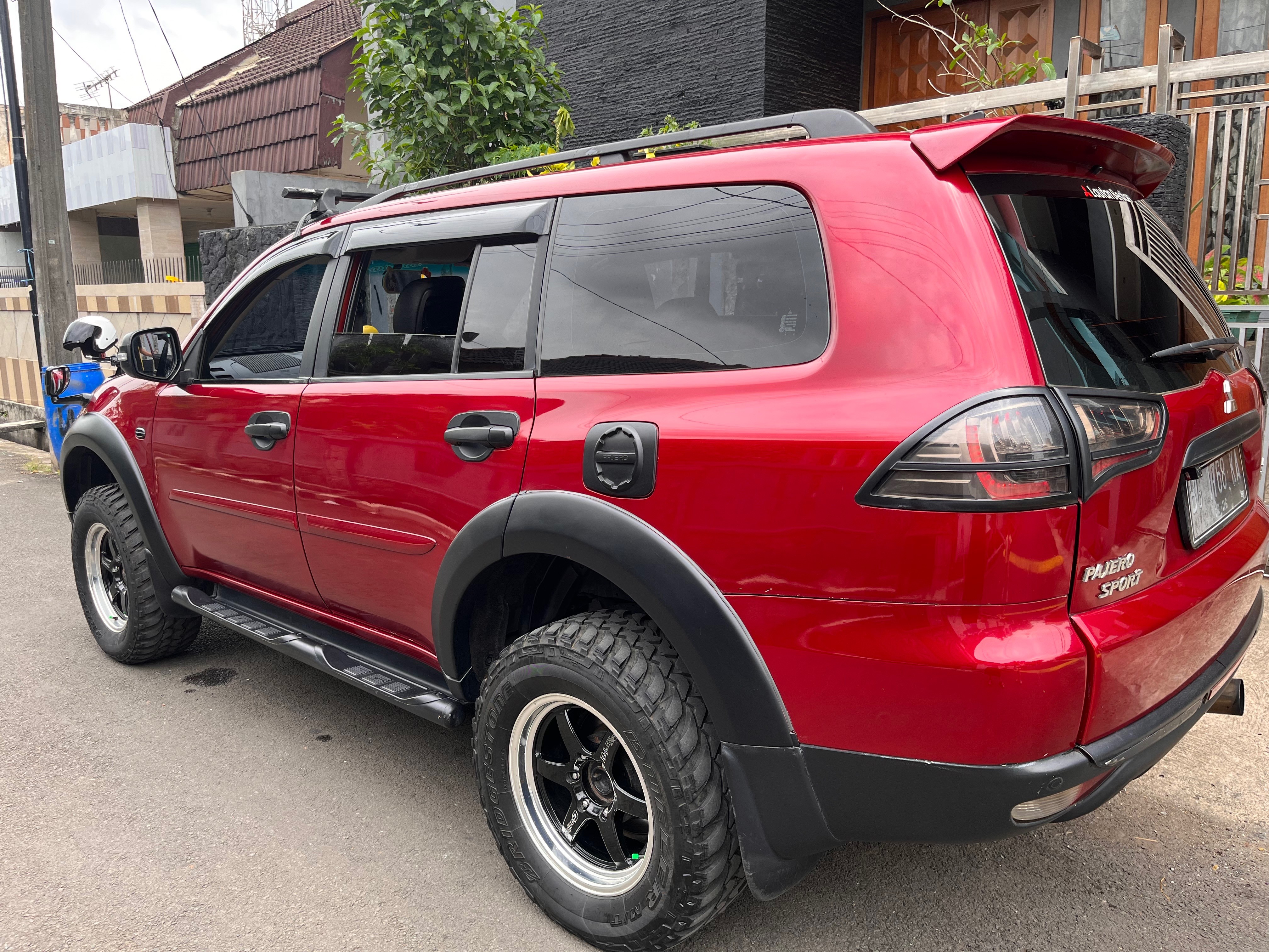 2011 Mitsubishi Pajero Sport 2011 Mitsubishi Pajero Sport