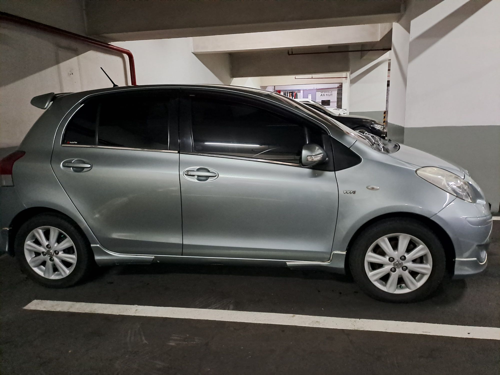 2009 Toyota Yaris 2009 Toyota Yaris