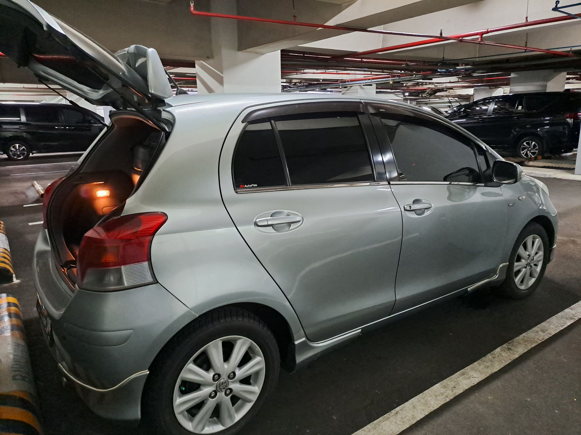 2009 Toyota Yaris 2009 Toyota Yaris