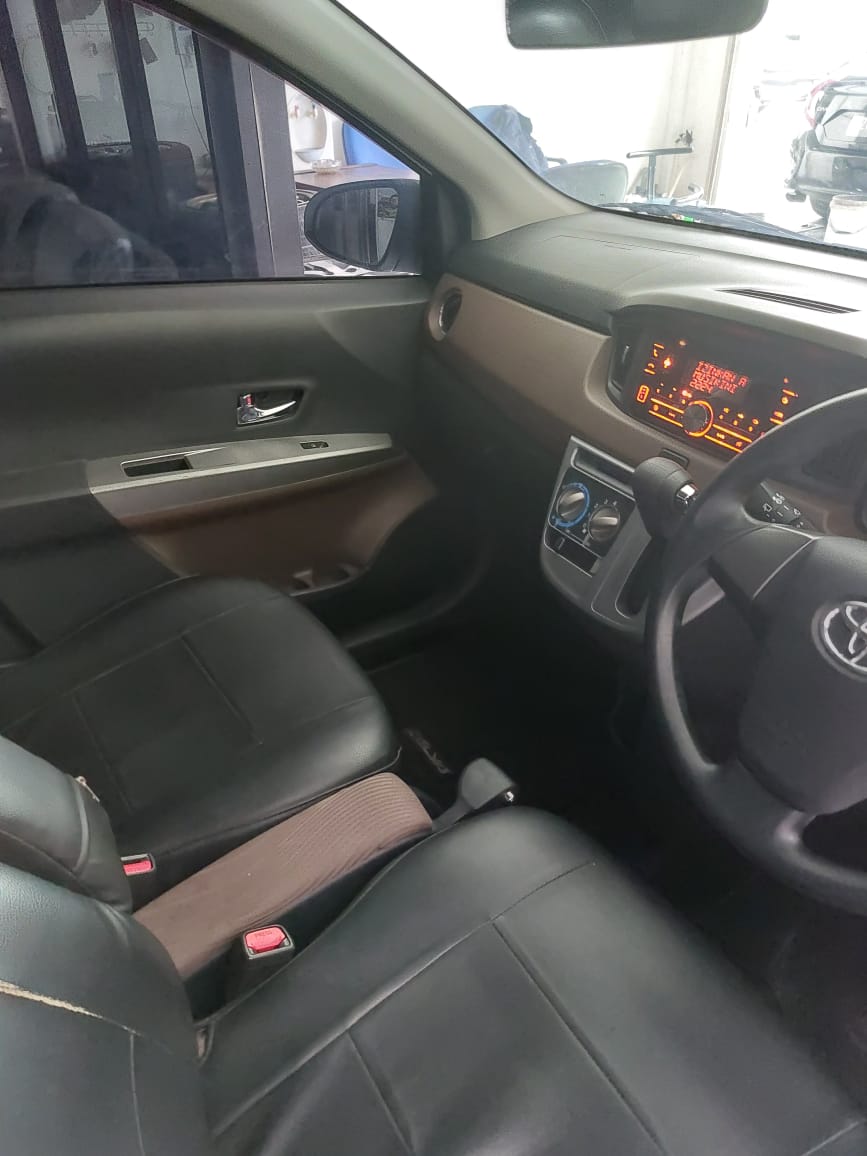 2016 Toyota Calya  G AT 2016 Toyota Calya  G AT