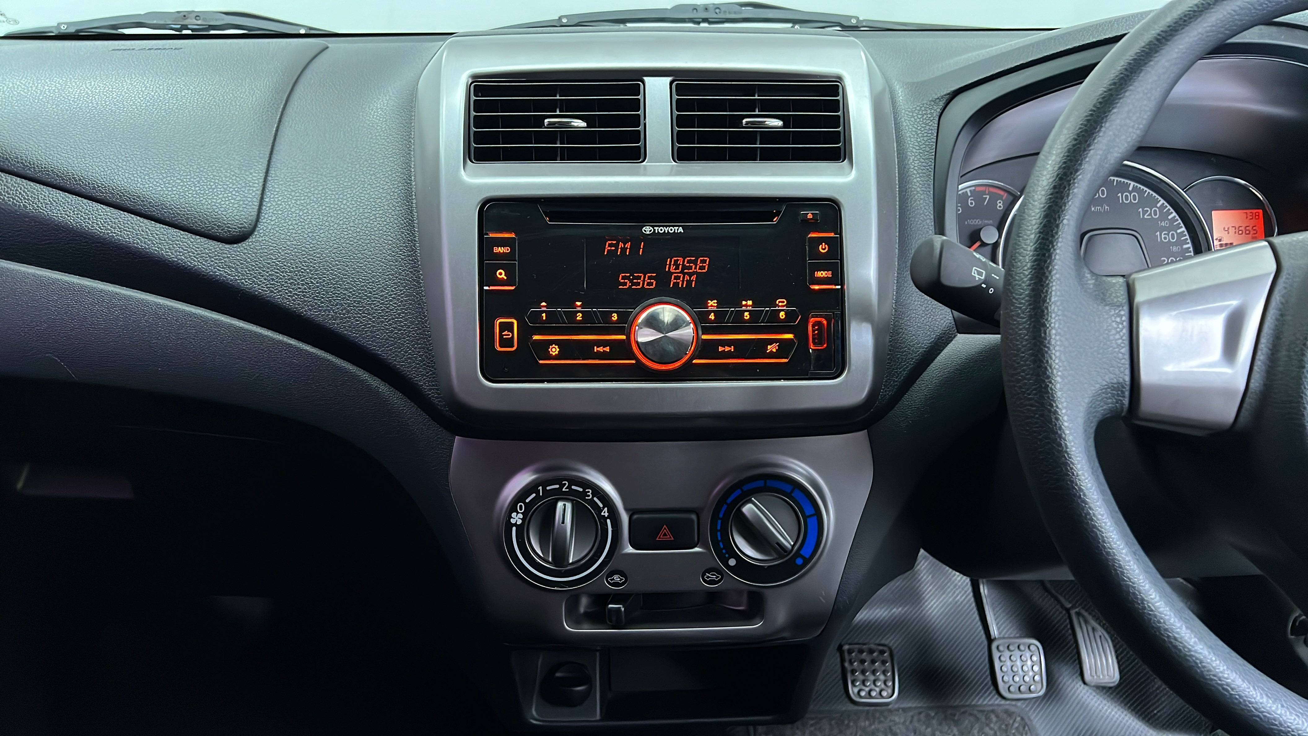 Old 2017 Toyota Agya  1.0 G MT 1.0 G MT